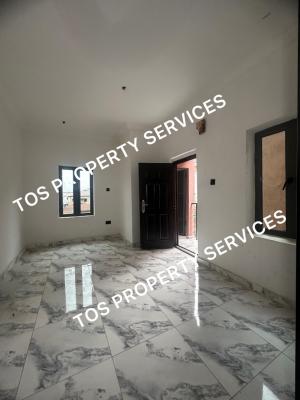 Fresh Miniflat (upstairs), Yaba, Yaba, Lagos, Mini Flat (room and Parlour) for Rent