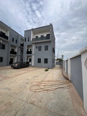 Luxury Massive 5 Bedroom Terrace with Private Backyard,movein Immediat, Gaduwa, Abuja, Terraced Duplex for Sale