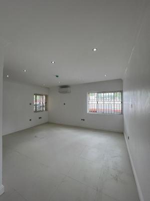 Newly Renovated 3 Bedroom Flat in a Serene Location