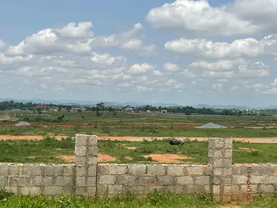 350SQM Estate Plot of Land to Build a 4 Bedroom Fully Detached Duplex