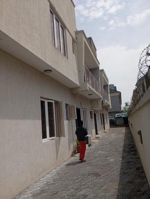 3 Bedroom Flat in a Secured Estate, Lekki Phase 1, Lekki, Lagos, Flat / Apartment for Rent