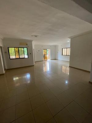 Spacious 3 Bedroom, Utako, Abuja, Flat / Apartment for Rent