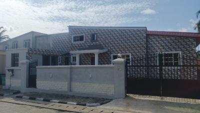 Newly Renovated Spacious 3 Bedrooms Bungalow House with Boyz Quarter, Mayfair Gardens Estate, Awoyaya, Ibeju Lekki, Lagos, Detached Bungalow for Sale