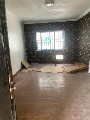 3 Bedroom Upstairs Back Flat, Natufe/surulere/lagos, Animashaun, Surulere, Lagos, Flat / Apartment for Rent