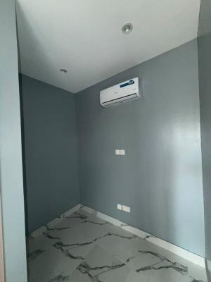 4 Bedroom with a Bq, Lekki Phase 1, Lekki Phase 1, Lekki, Lagos, House for Sale