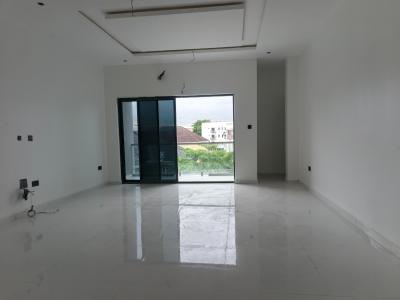 2 Bedroom with Bq, Lekki Phase 1, Lekki, Lagos, Flat / Apartment for Sale