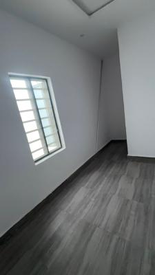 Sharp and Spacious Mini Flat(en-suite) + a Guest Toilet, Upstairs, Off Freedom Way, Lekki Phase 1, Lekki, Lagos, Mini Flat (room and Parlour) for Rent