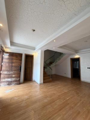 4 Bedroom Terrace Duplex with Gym & Bq, Lekki Phase 1, Lekki, Lagos, Terraced Duplex for Rent
