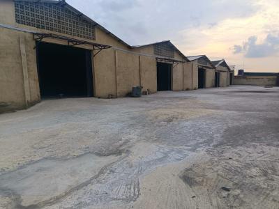 a Massive Warehouse 4nos of Approx 550sqmtrs and 1nos of 175 Sqmtrs, on The Road, Alapere, Ketu, Lagos, Warehouse for Rent