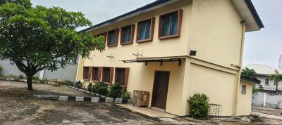 4 Bedroom Duplex Sitting on 1,280 SQM. — 1B, Rycroft Road, Off Liverpool Road., Apapa, Lagos