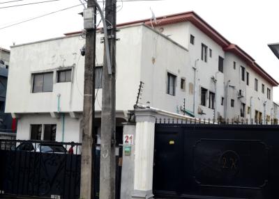 One Storey Building in a  Fine Location, Adebola Street,off Adeniran Ogunsanya, Surulere, Lagos, House for Sale