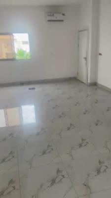 Luxurious 2 Bedroom Flat Upstair, Estate Lekki County Ikota Lekki Lagos, Lekki, Lagos, Flat / Apartment for Rent