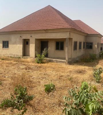 3bedroom Fully Detached Bungalow with Bq in an Estate, Kubwa District, Kubwa, Abuja, Detached Bungalow for Sale