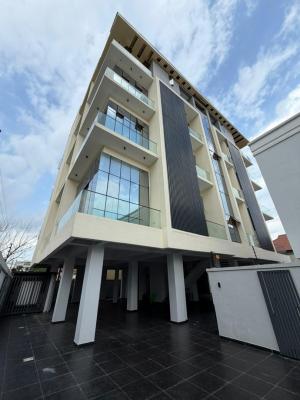 Tastefully Finished  3b/r Apartment, Lekki, Lagos, Flat / Apartment for Sale