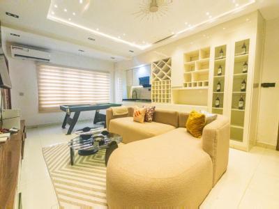 3 Bedroom Apartment with Swimming Pool, Gym, Snooker Board, Table
