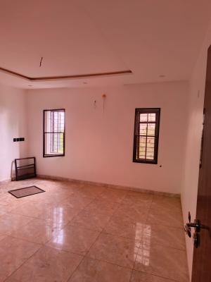 Clean Brand New 2 Bedroom Flat