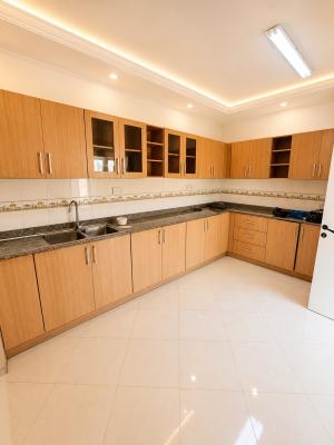 Luxury 3 Bedroom Apartment with BQ, Upstairs, 24 Hours Power