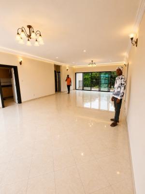 Luxury 3 Bedroom Apartment with BQ Upstairs 24HRS Power