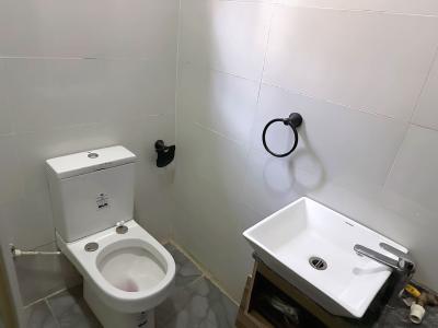 1 Bedroom Furnished Apartment * Secure Estate