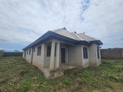 3-Bedroom & 2-Bedroom Detached Bungalows (Carcass)