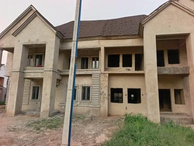 Luxury 5bedroom Terrace Duplex with Excellent Facilities in Lugbe