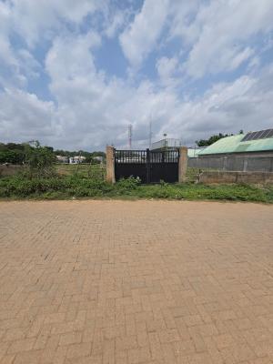 Masive Empty Hotel Plot