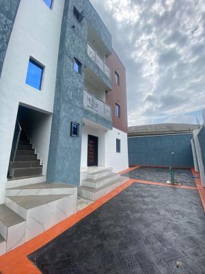 A Luxurious 2 Bedroom Newly Apartment