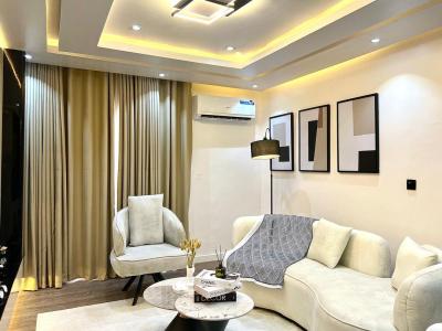 Fully Furnished 2 Bedroom Manisonette