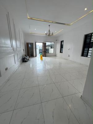 4 Bedrooms Semi Detached Duplex
