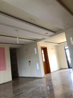 Top Notch 3 Beadroom Apartment with Communal Pool in a Serene Environ