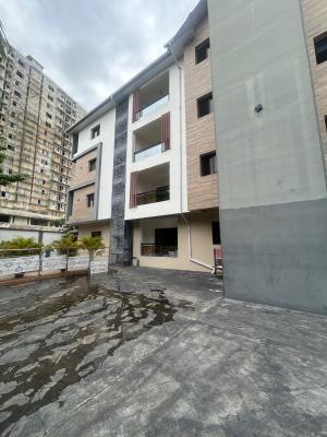 8 Units 3 Bedrooms Fully Furnished with Swimming Pool & a Mini Bar