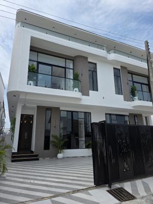 Luxurious 4-Bedrooms Semi-Detached Duplex with BQ