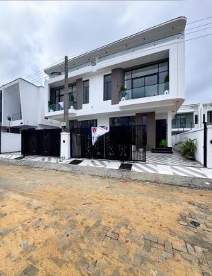 Luxurious 4-Bedrooms Semi-Detached Duplex with BQ