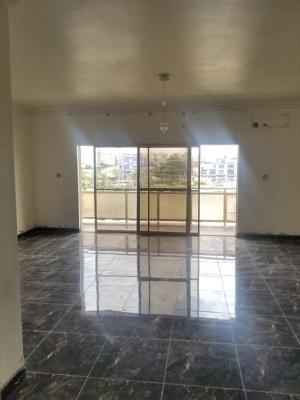 Newly Renovated Luxury 3bedrooms Apartment Upstairs