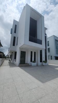Ngn1.7billion / Osapa / a Massive, Fully Detached 5 Bedroom Luxury Me