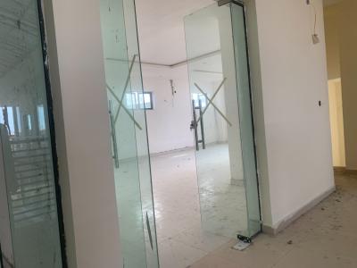 Luxury and Spacious Shop Space.