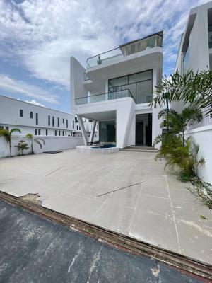 Luxury 5bedroom Fully Detached Duplex