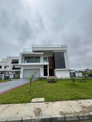 Bespoke 6 Bedroom Detached Duplex with Pool, Cinema, 2 Guest Rooms,