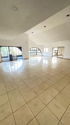 Extremely Large and Spacious 4 Bedroom Flat & a BQ