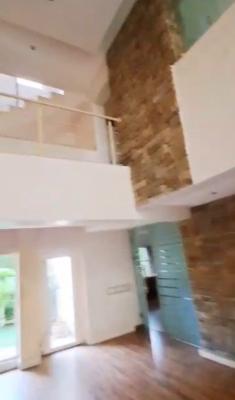 4 Bedrooms Terrace Duplex Plus a Room Bq, A Standard Office Space / Stu