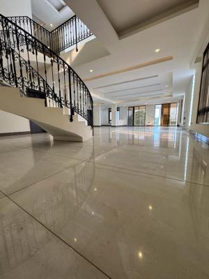 Luxury 5bedroom Penthouse