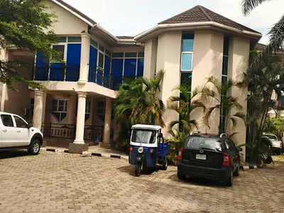 6 Bedroom Semi Detached Duplex with 3 Rooms BQ (Video Available)