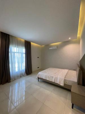 Unfurnished 5-Bedroom Fully Detached