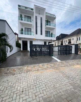 4-Bedroom Semi-Detached Duplex in VGC