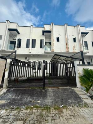 Exquisite Very Spacious Semi Detached Duplex