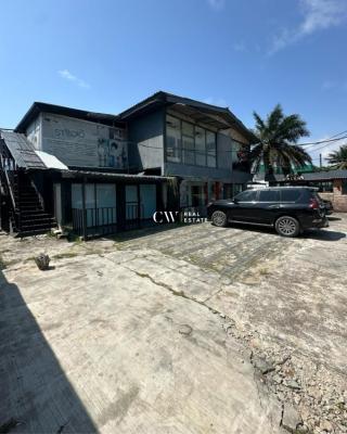 Commercial Space in VI