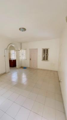 Luxury a Room and Parlour