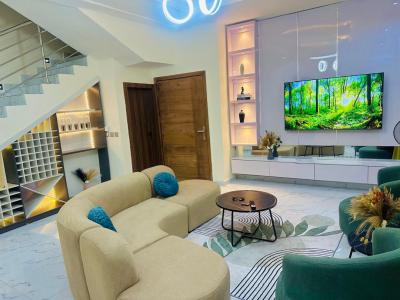 Luxury 2 Bedroom Duolex with Excellent Features
