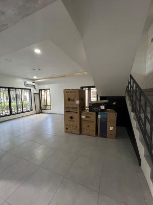 4) Bedroom Detached Property with a Room Boys Quarter