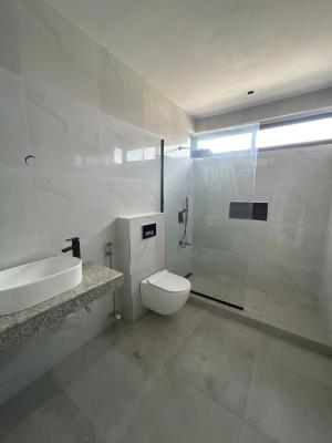 3 Bedroom Ground Floor Property with a Room Boys Quarter